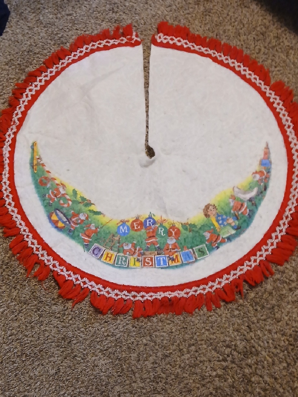 Vintage Merry Christmas Tree Skirt with Red Fringe